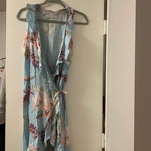 Charlotte Russe Trooical pink flower wrap dress 100% Rayon